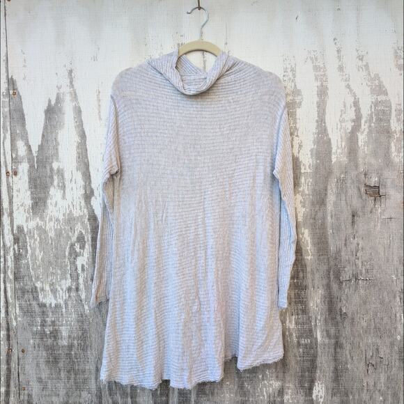 We The Free Tunic Oversized Funnel Neck Raw Hem Gap Back Women's Large Grey - Picture 1 of 10